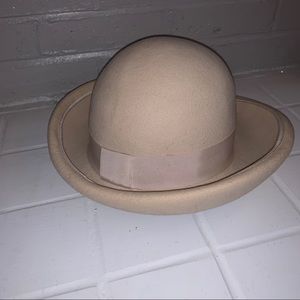 Gwen Pennington vintage hat